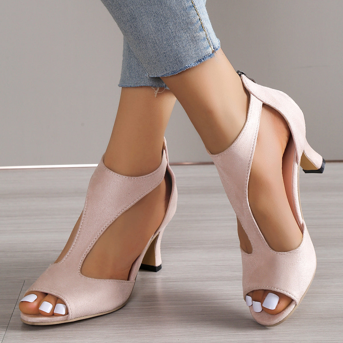 Lovellas- Orthopedic Sandal with heel