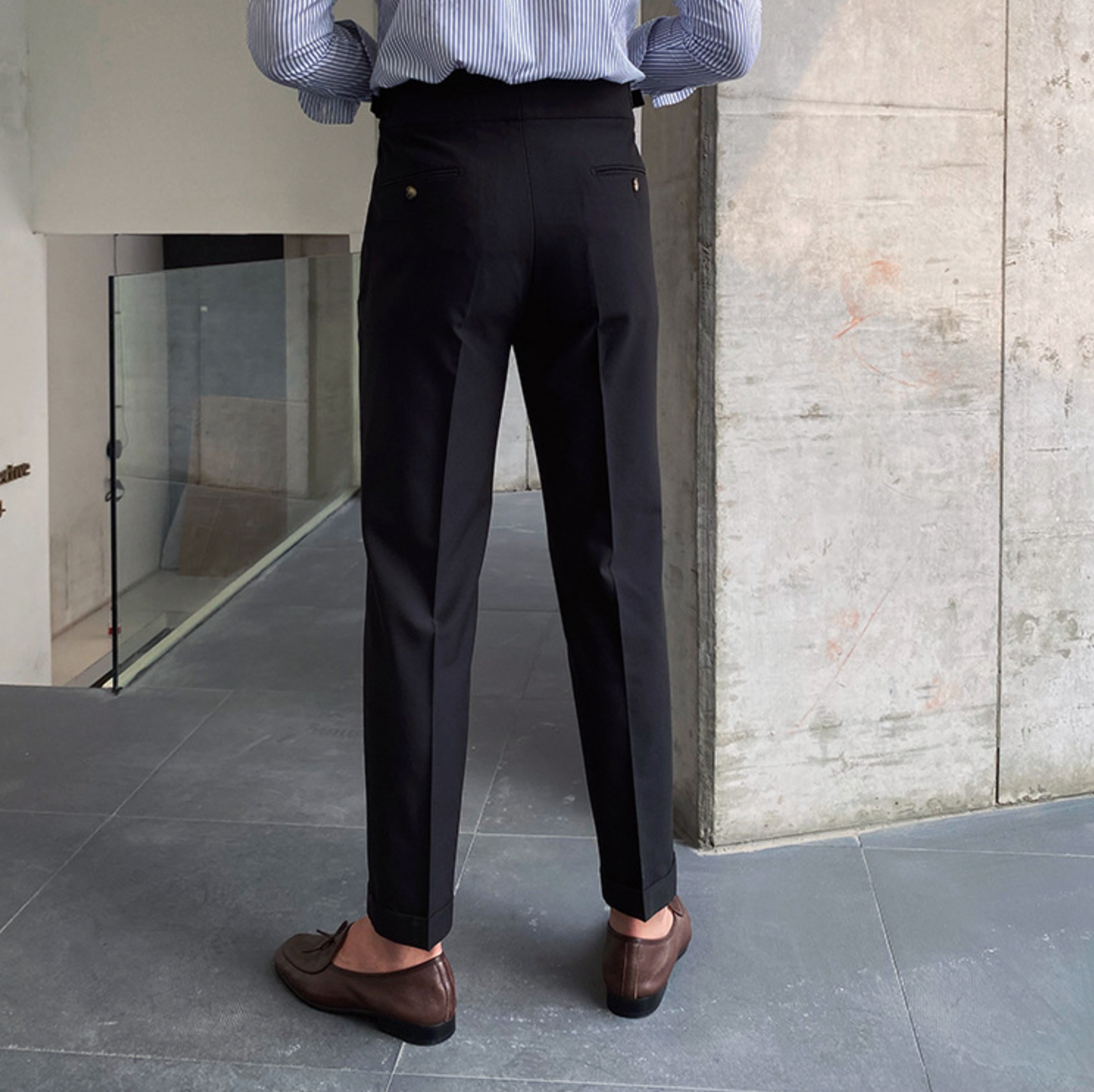 Lovellas - Oxford pleated trouser