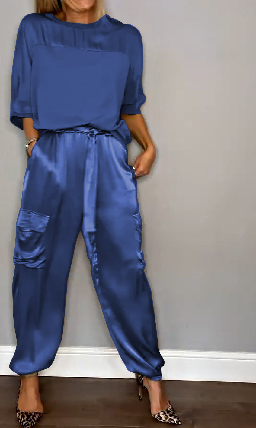 Lovellas - Stijlvolle casual satijnen set